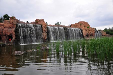 ̫�(y��ng)�u�ٲ�����ˮ���F�i�O(sh��)��60T/H